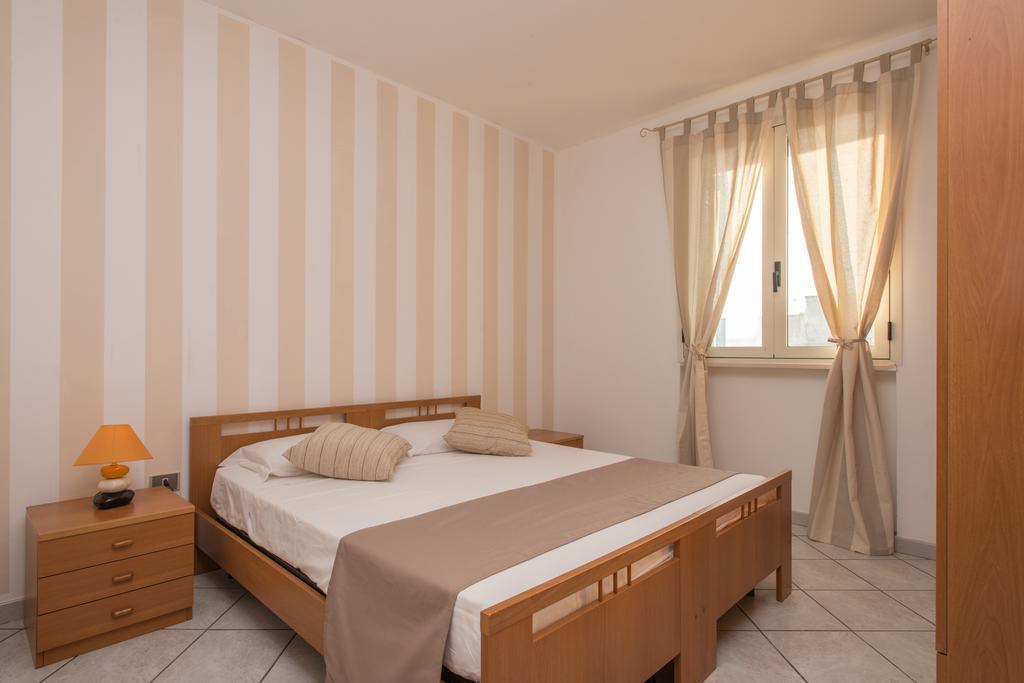 Blu Side Hotel & Residence توري سان جيوفاني أوغينتو المظهر الخارجي الصورة